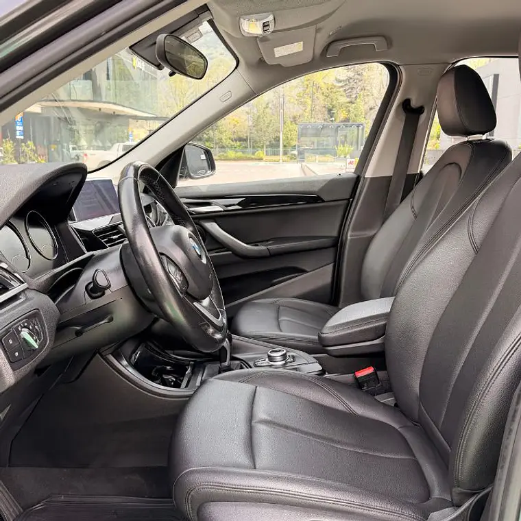 BMW X1 SDRIVE 18I LCI 1.5 2022 11