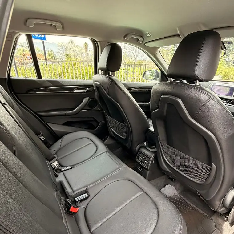 BMW X1 SDRIVE 18I LCI 1.5 2022 18