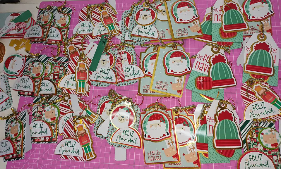 Tag Navideños en papel 3D pack 10 unidades 4
