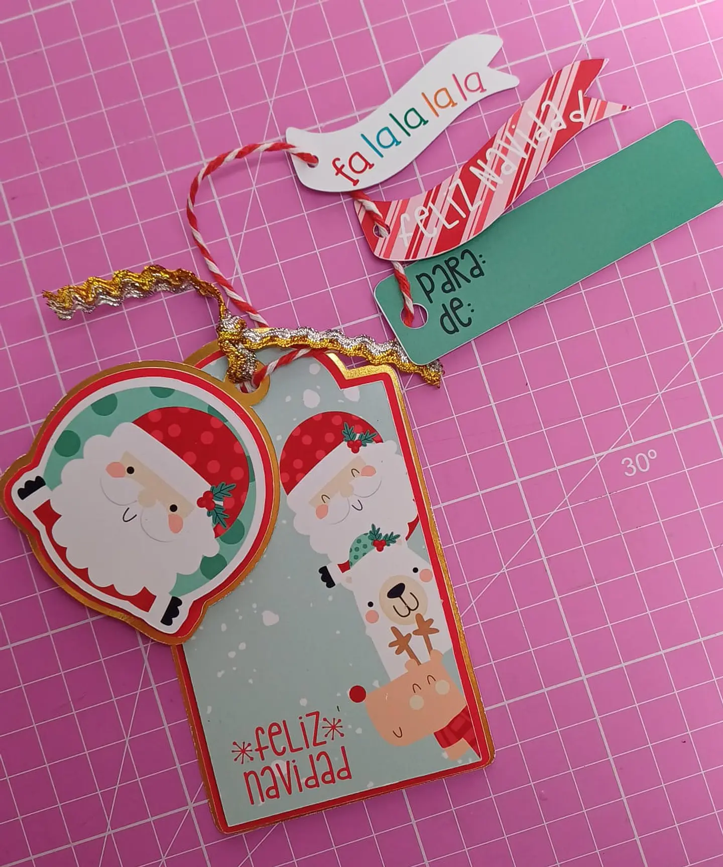Tag Navideños en papel 3D pack 10 unidades 10