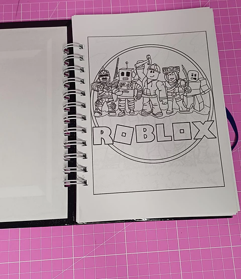 Roblox Niñas Libro para colorear de 56 hojas tamaño a5