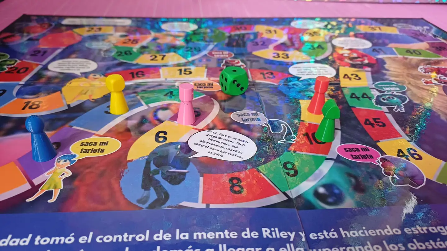 intensamente 2 Juego de mesa  3