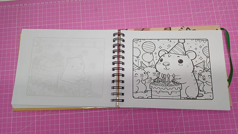 Libro para colorear de Capybara azul 56 hojas tamaño a5