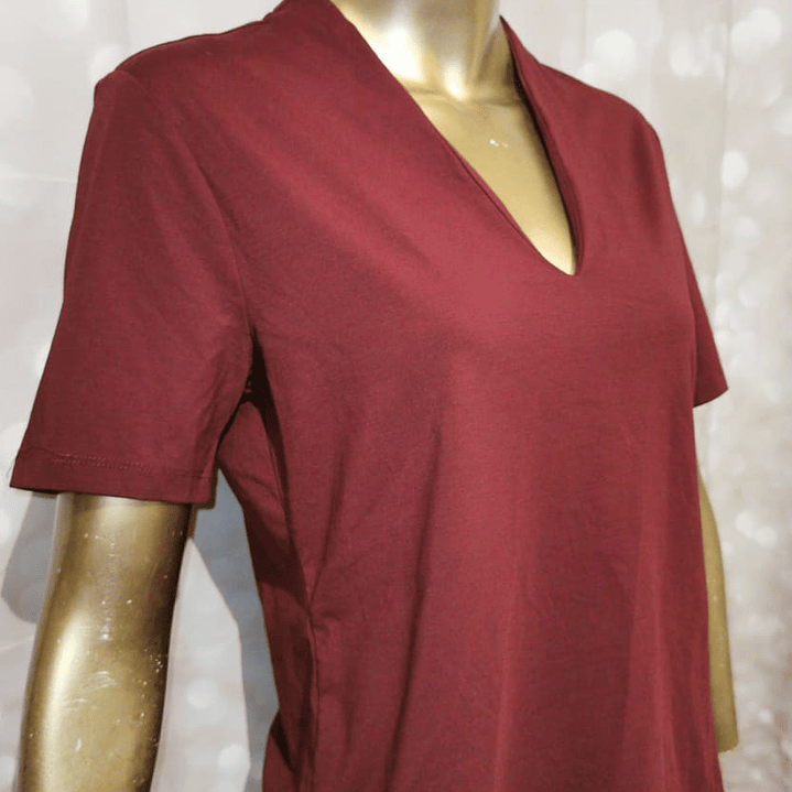 Polera Seamless V Neck Stretch BANANA REPUBLIC (S-M) NUEVO ETIQUETA 1