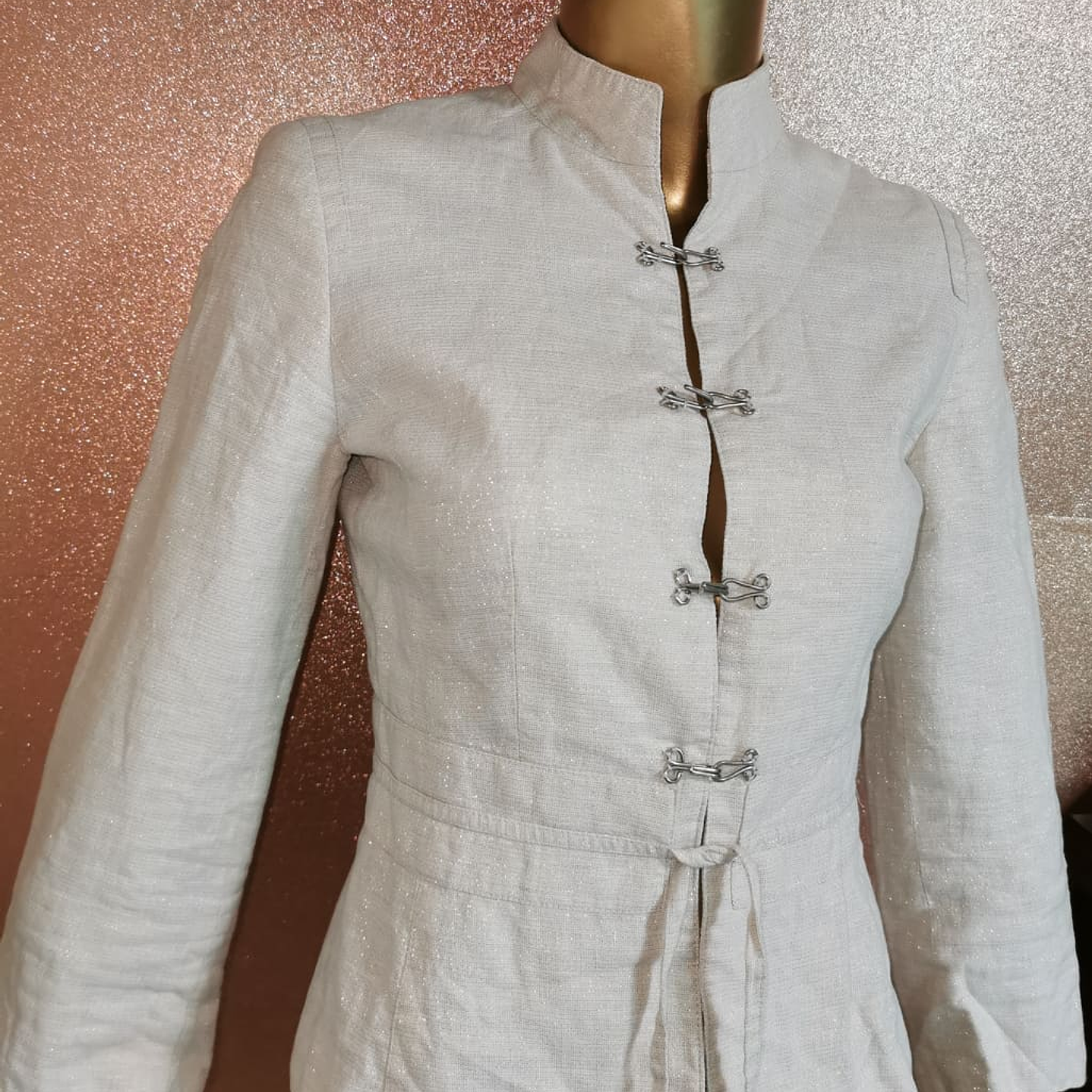 Chaqueta Lino Brillos Cuello Chino Ganchos ETAM (S) 1