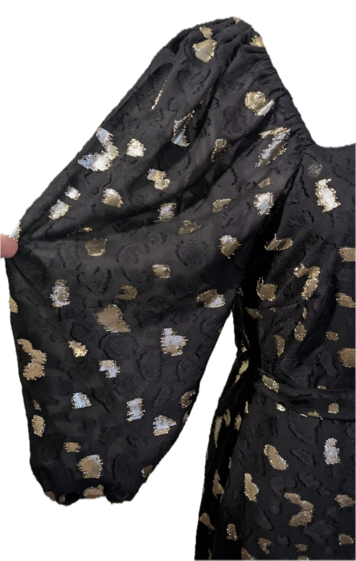 Vestido Manga Balloon Chiffón Gold Metallic MYLEENE KLASS 4