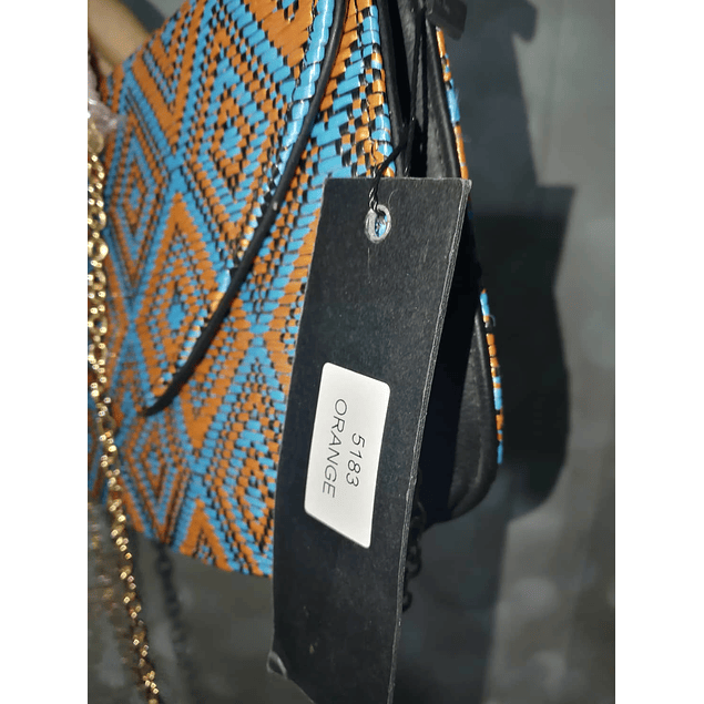 Cartera CrossBody Tejida Cadena Oro STREET LEVEL NUEVO ETIQUETAS