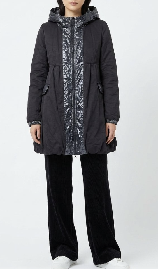 Parka Abullonada Estilo Japones Detalles Acharolados (S)  1
