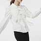 Blusa Romántica con Lazos y Encaje (S) SHOWROOM - Miniatura 1