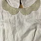 Vestido Cóctail Jacquard Texturizado Cuello Perlas TAHARI ARTHUR S. LEVINE (M) SHOWROOM - thumbnail 3