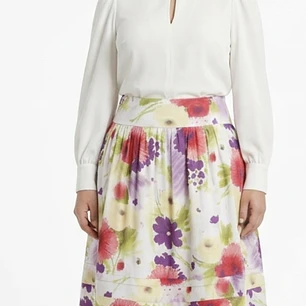 Falda Evasé Algodón Flores SFERA (M) SHOWROOM