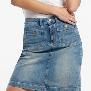 Falda de Mezclilla con Bolsillos Frontales BANANA REPUBLIC (S) NEVO CON ETIQUETAS