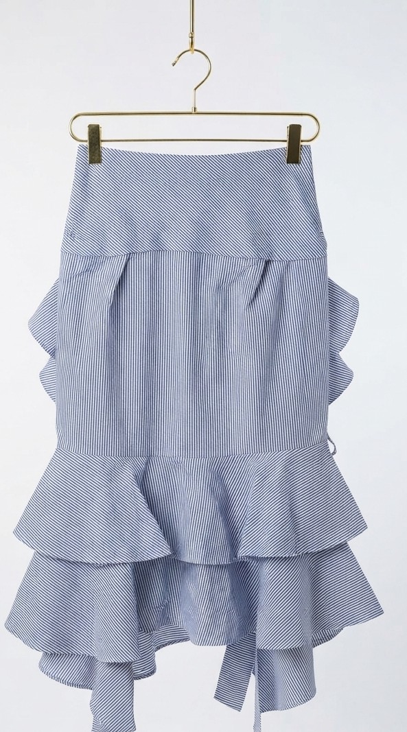 Falda Asimétrica con Volantes INTERMIX (S) NUEVO CON ETIQUETAS 4