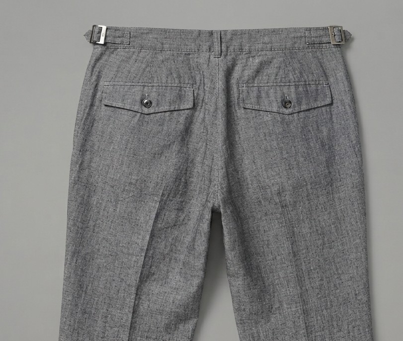Pantalón de Vestir 100% Lino  con Ajustadores Laterales HUGO BOSS (M-L) SHOWROOM 2