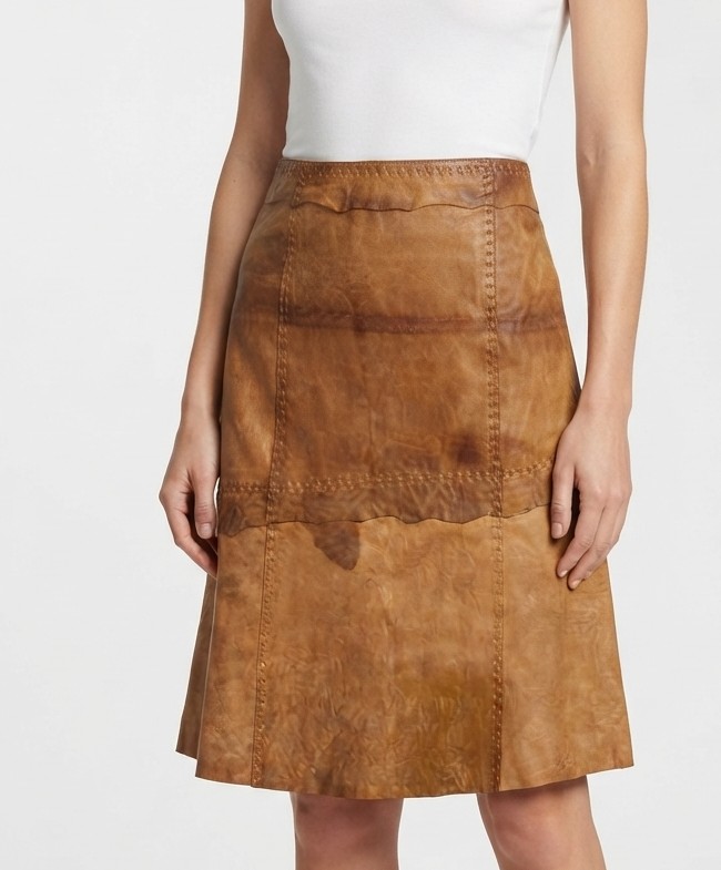 Falda Midi 100% Cuero Café Envejecido Estilo Bohemio y Asimétrico (M) 2