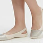 Flats Beige/Plateado CROCS (37/37.5) NUEVO CON ETIQUETAS - Miniatura 1