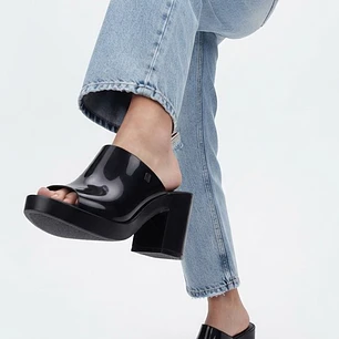 Sandalias Zuecos Taco Bloque y Plataforma MELISSA (38) NUEVO