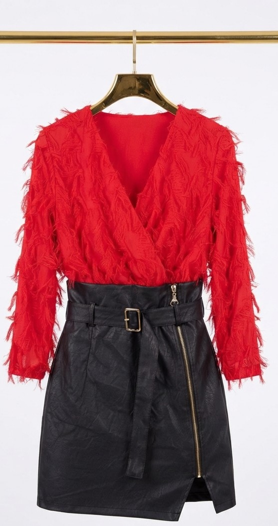 Vestido Italiano Blusa Texturizada  y Falda de Ecocuero con Cinturón (S) NUEVO 3