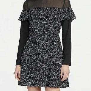 Vestido Skater Chifón Vuelos Escote STAY SUNNY CHICAGO (S) SHOWROOM