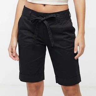 Short Bermuda Con Cinturón Lazo OLD NAVY (M-L) NUEVO