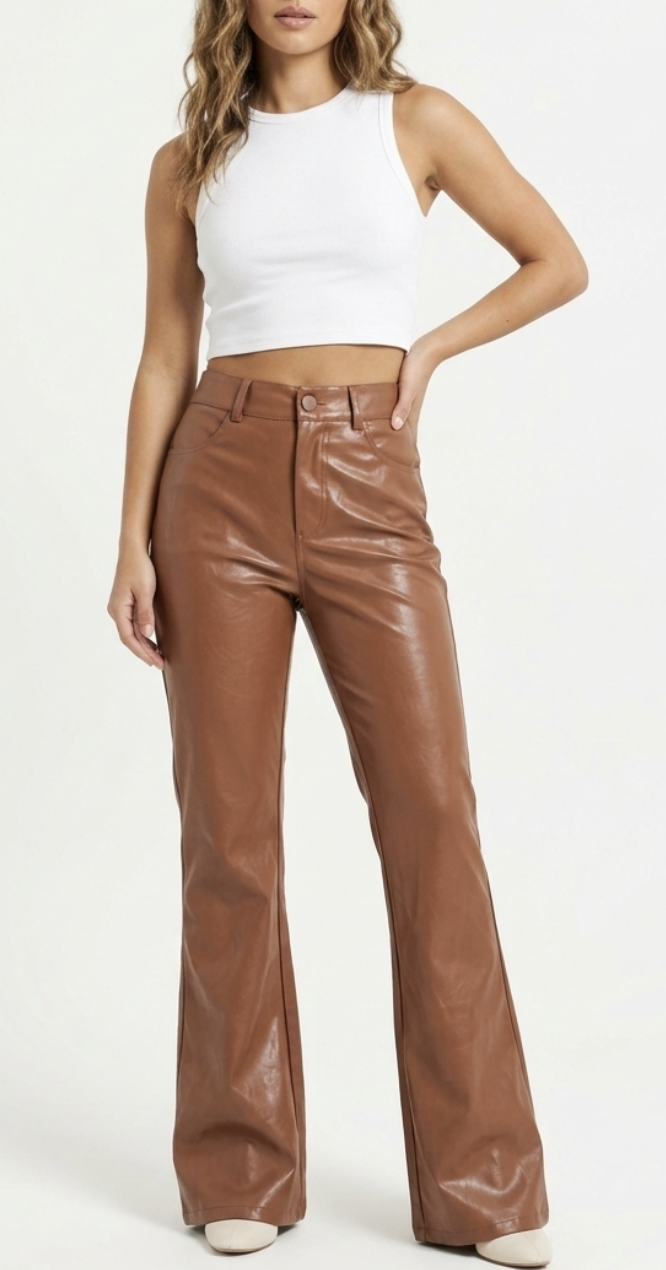 Pantalón Acampanado Ecocuero/Vinilo SHEIN (XS-S) NUEVO 1