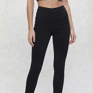 Jeans Modelo Joni Holding Power Skinny Tiro Alto Negro Solido TOPSHOP (XS-34) NUEVO