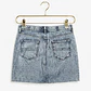 Falda Jean Corta Efecto Nevado con Bordado Rojo TOMMY HILFIGER (M-38/40) SHOWROOM - thumbnail 3