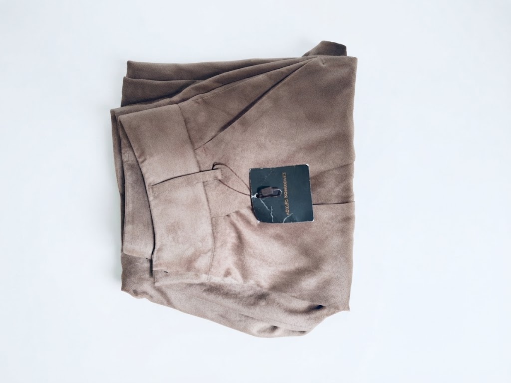 Pantalón de Gamuza Tiro Alto con Pinzas ADOLFO DOMINGUEZ (S-38) NUEVO CON ETIQUETAS 2