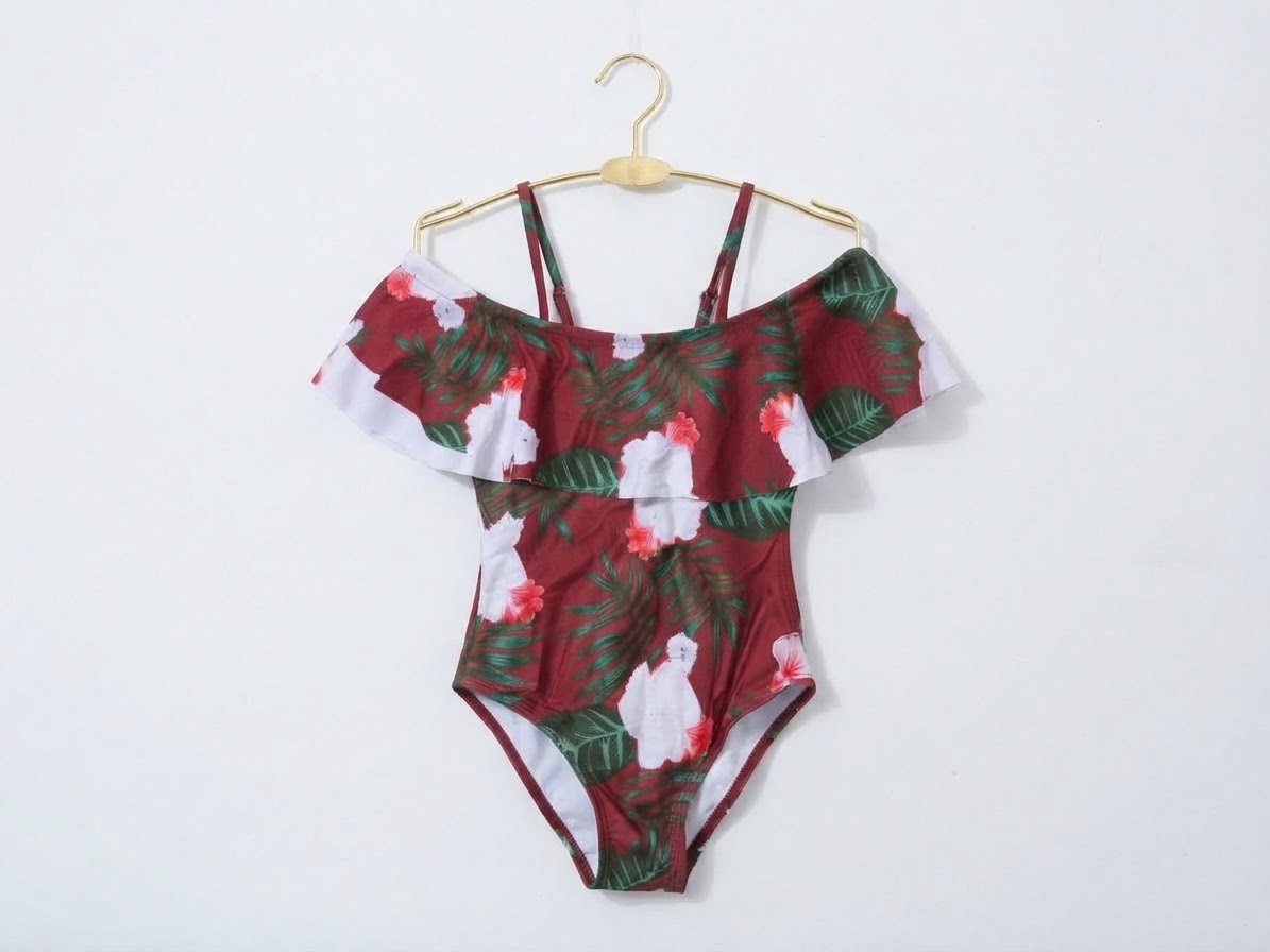 Traje de Baño Entero Off-Shoulder con Volante y Estampado Tropical Borgoña (S) NUEVO 3