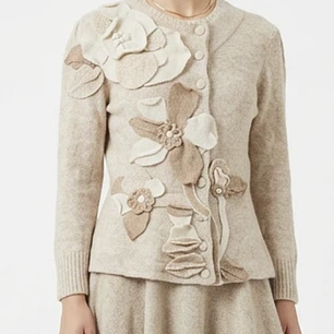 Cardigan  Armana Jasmin 90% Lana SLEEPING ON SNOW FOR ANTHROPOLOGY (S) SHOWROOM