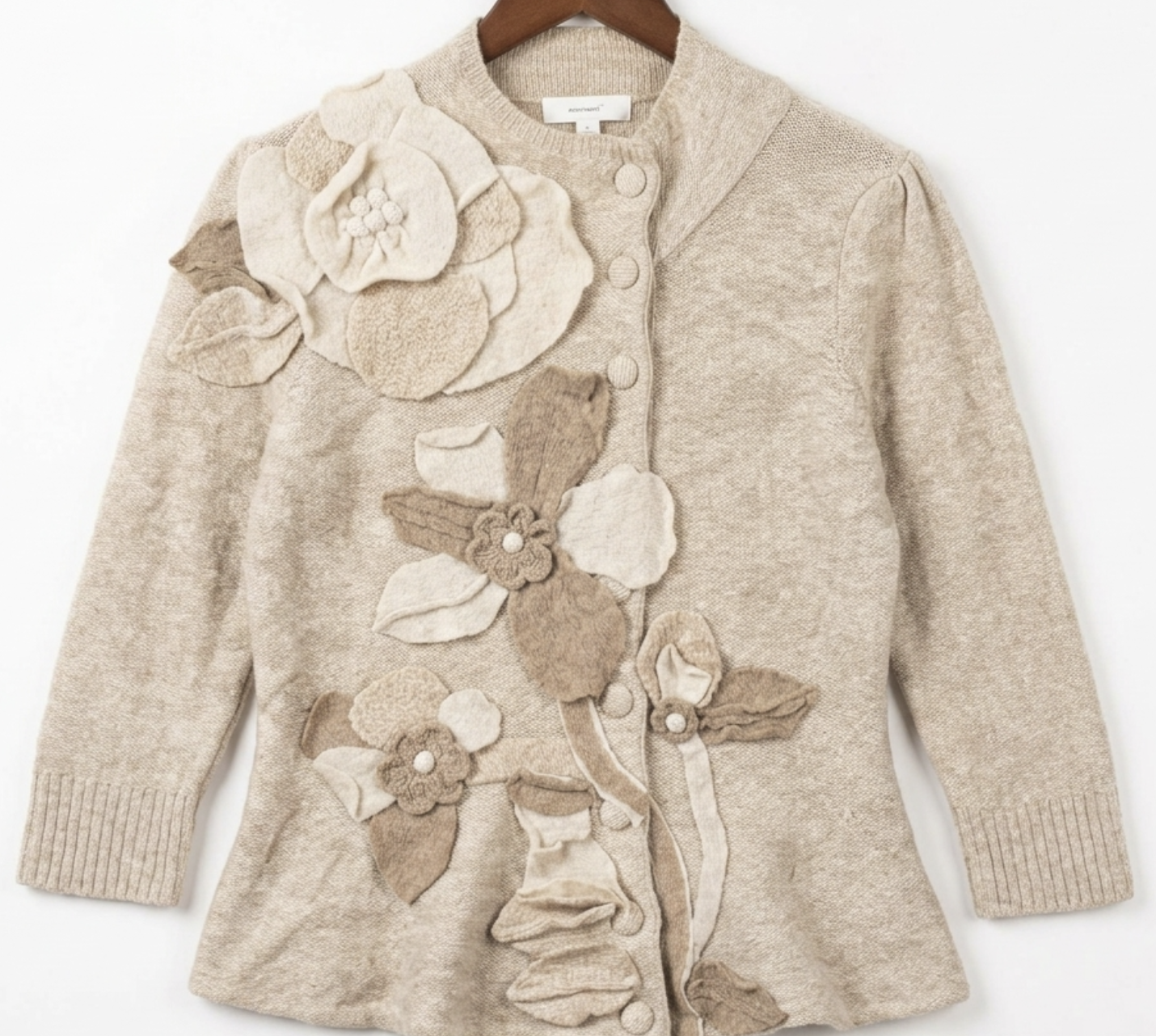 Cardigan  Armana Jasmin 90% Lana SLEEPING ON SNOW FOR ANTHROPOLOGY (S) SHOWROOM 3