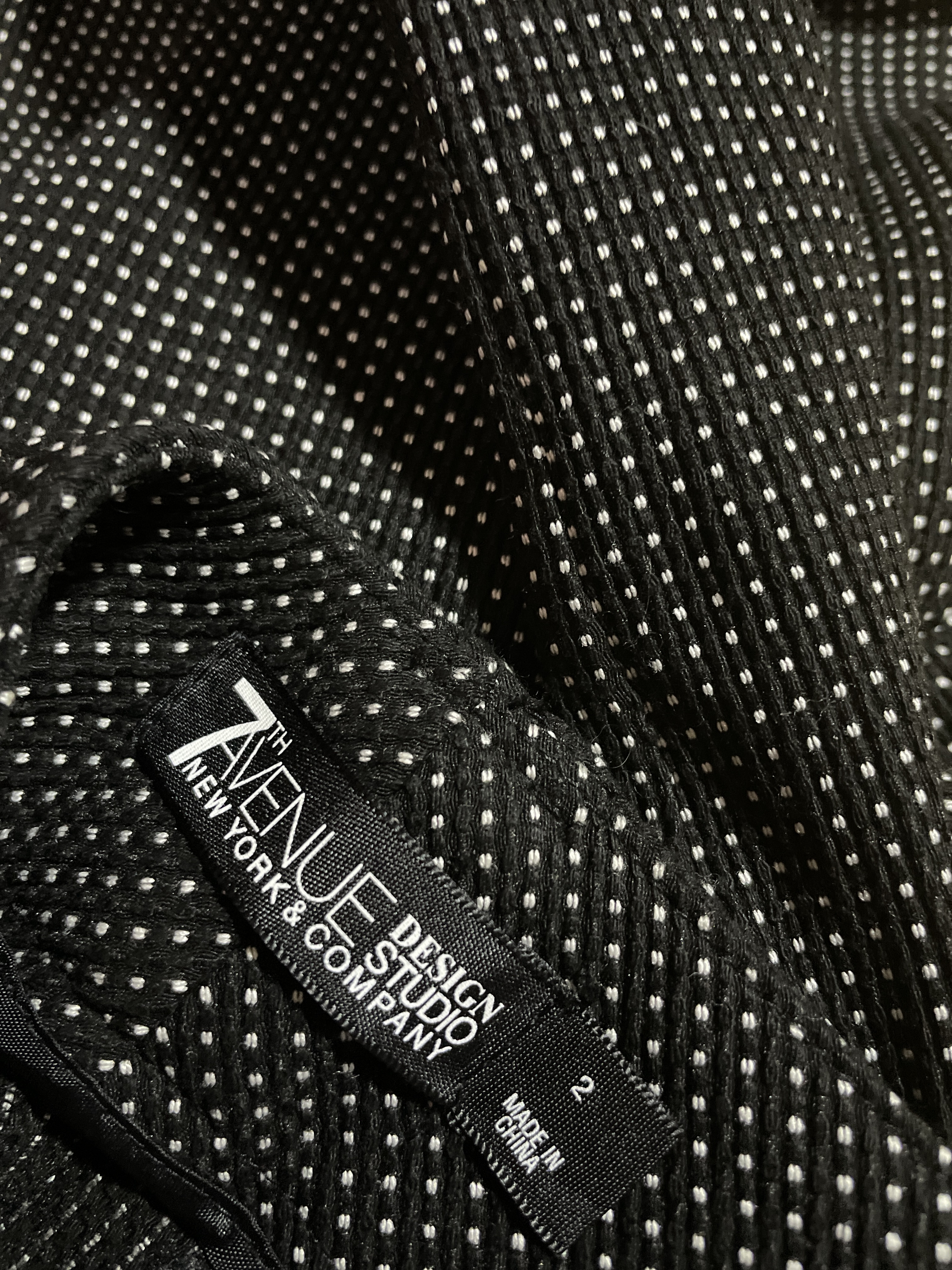 Pantalón de Vestir Bootcut Micro Polkadot Tiro Bajo NEW YORK & COMPANY (XS) SHOWROOM 3