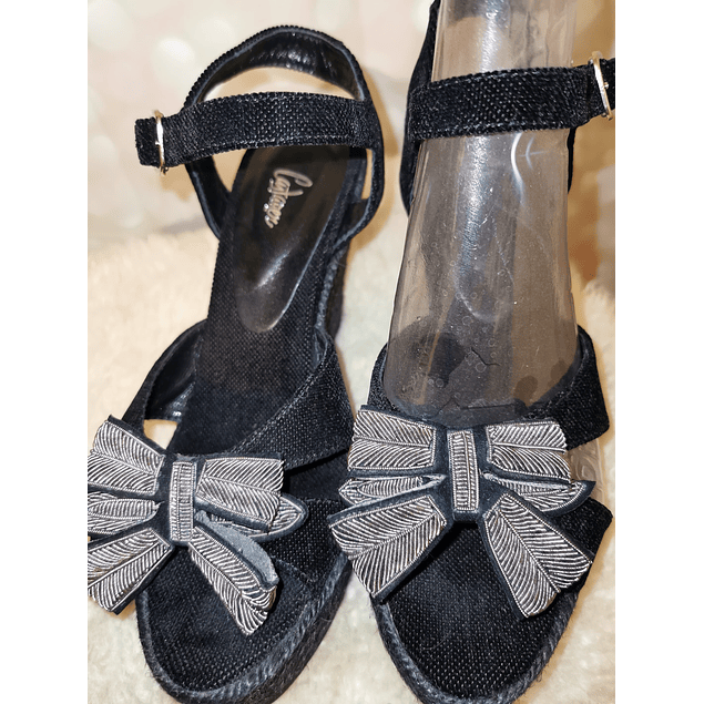 Zapato Terraplén Mary Jane Bows CASTAÑER (37) NUEVO