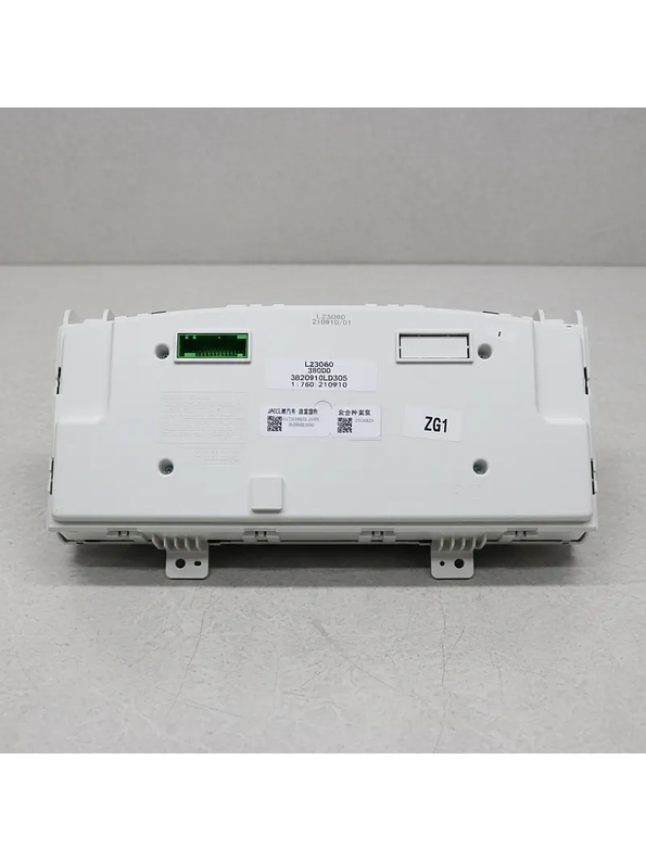 Tablero de instrumentos español Jac Modelo X200 año 2022 4