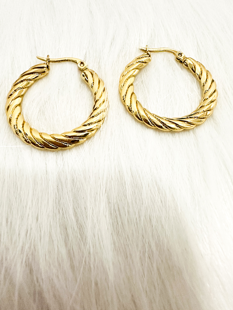 Brincos em Aço Inoxidável    1