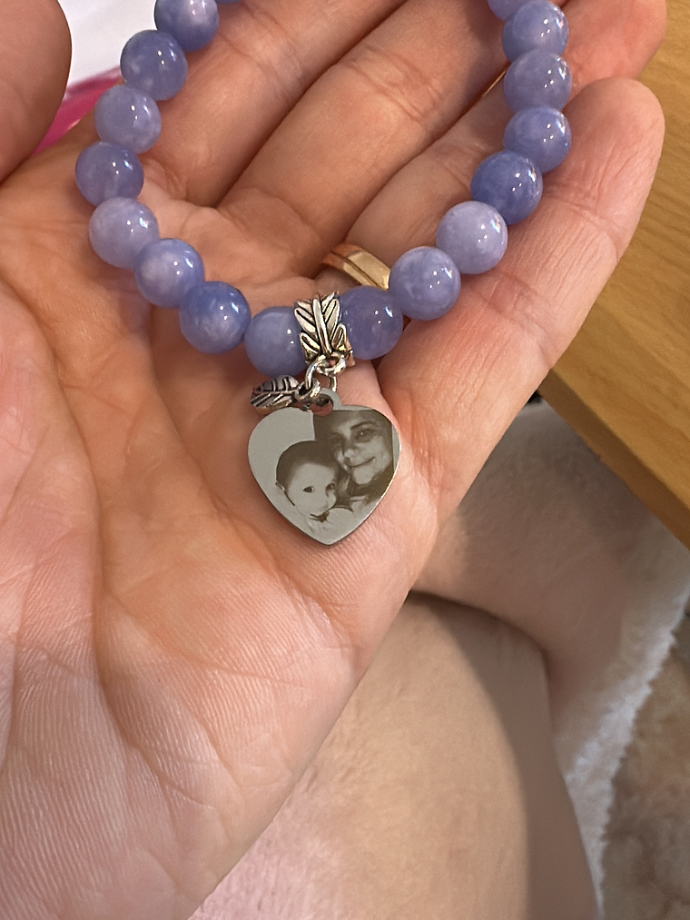 Pulseira de Cristais Naturais com Medalha Personalizada 1