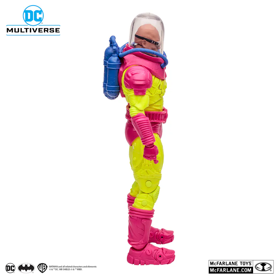 Mr Freeze Black Light Multiverse Gold Label Exclusive 4