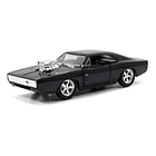 Dom's Dodge Charger 1:32 Rapido y Furioso 2