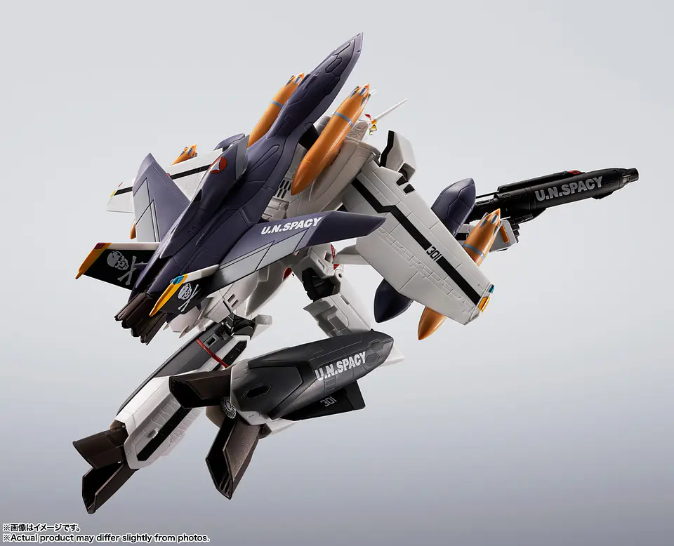 VF-0S Phoenix (Roy Focker Use) + Qf-2200D-B Ghost Macross 6