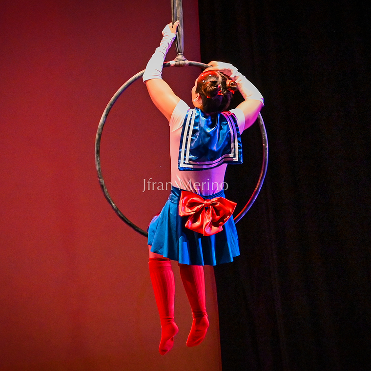 Gala Love And Pole 1