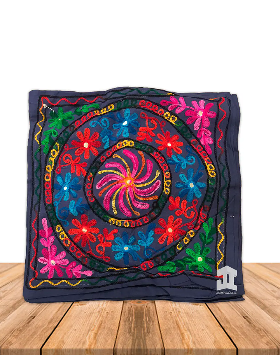 Funda de Cojín Bordado Color 117-129 5