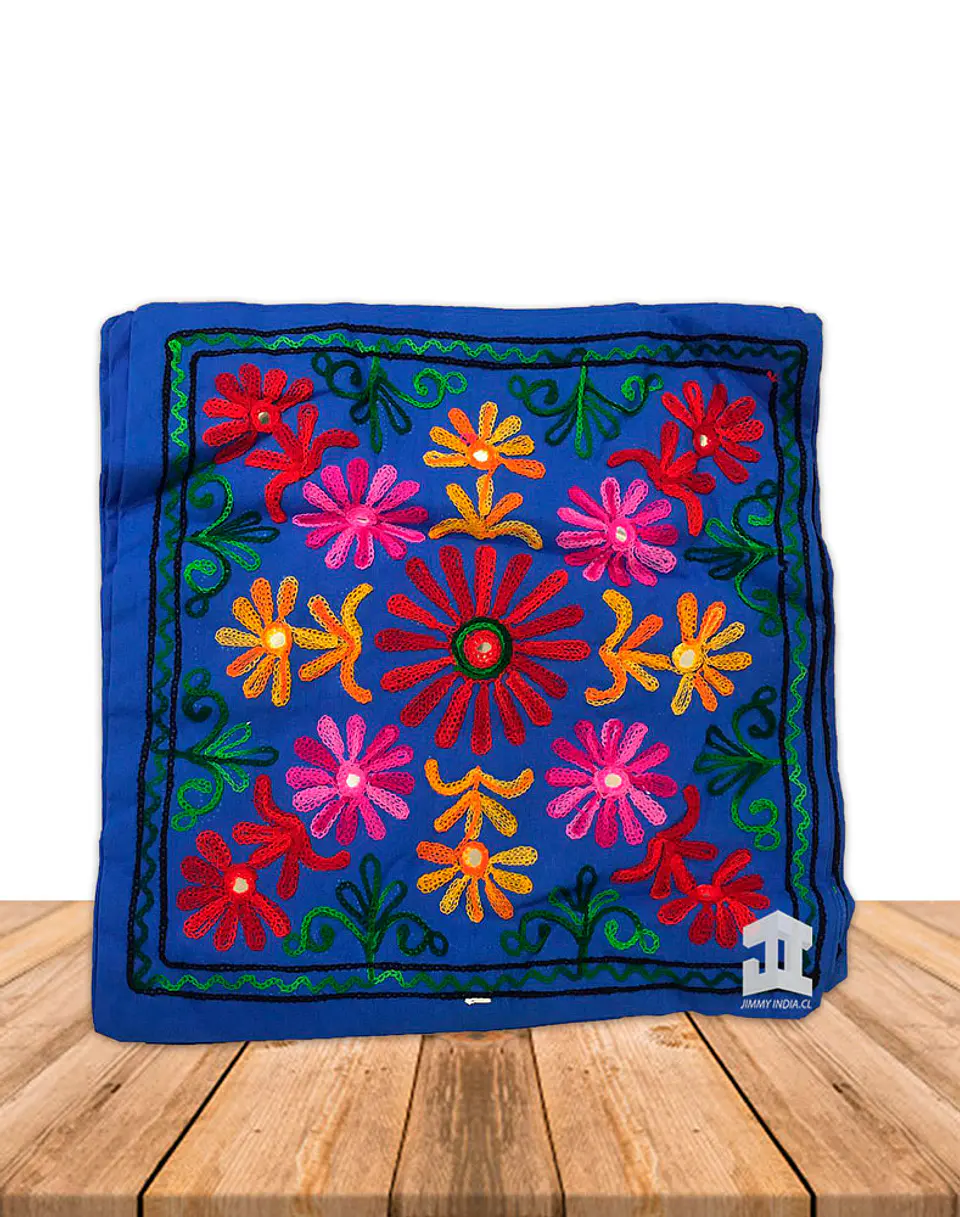 Funda de Cojín Bordado Color 117-129 6