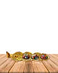 Porta Incienso de Metal Dorado con Aplicaciones de colores VDQ21-163 - Miniatura 3