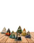 Pirámide de Resina (Orgonita)  6x6 cm 