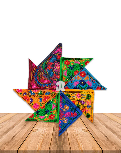 Funda de Cojín Bordado Color 117-129