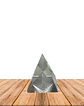 Pirámida Cristal 7 cm JI25-120 - Miniatura 1