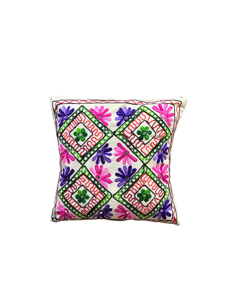Funda de Cojín Bordado Blanca 105-109