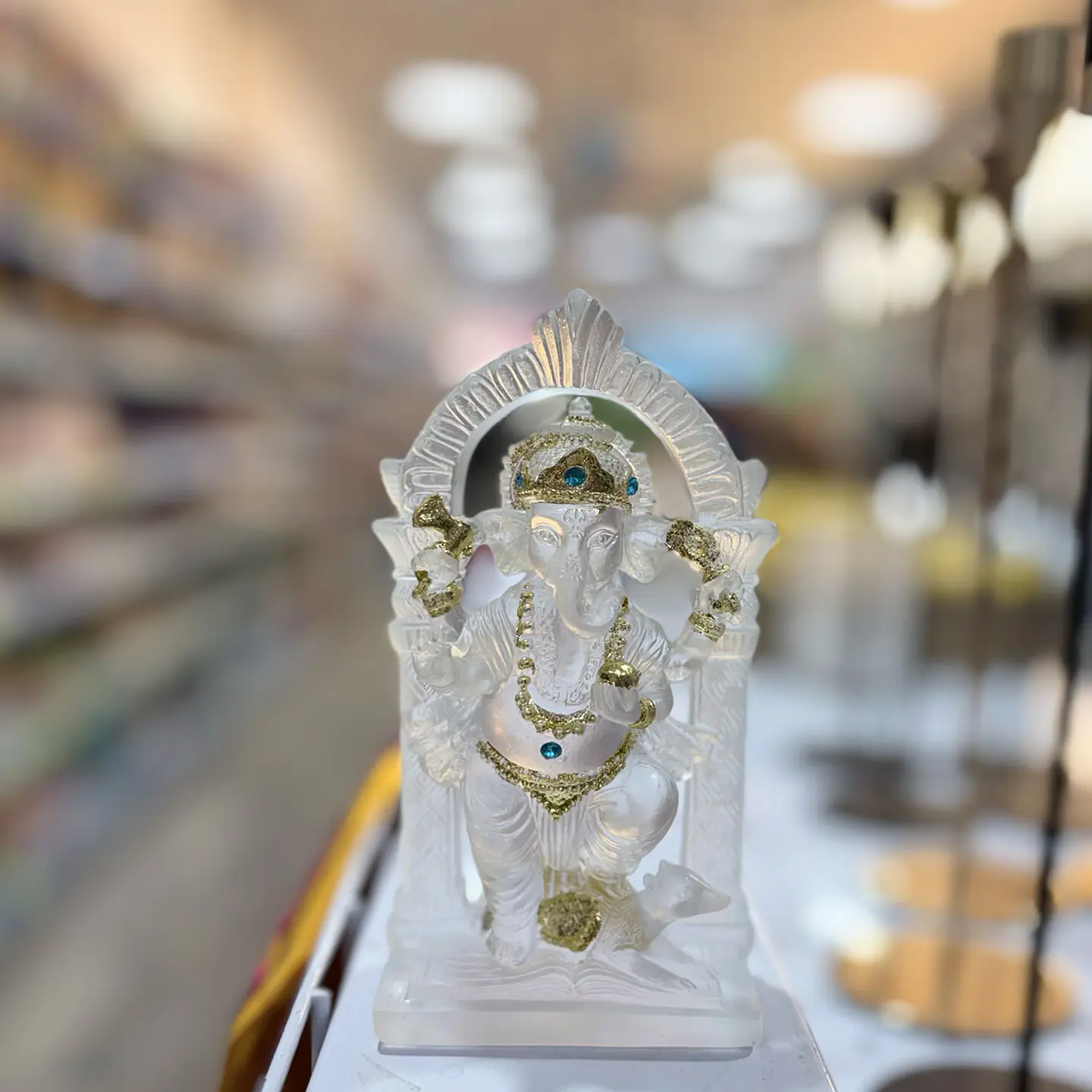 Figura Ganesha con Luz  15.5 cm 4