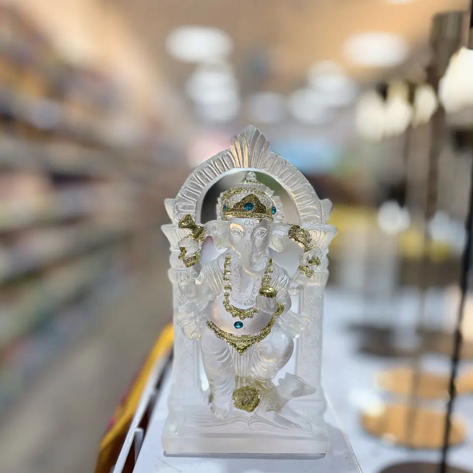 Figura Ganesha con Luz  15.5 cm 4