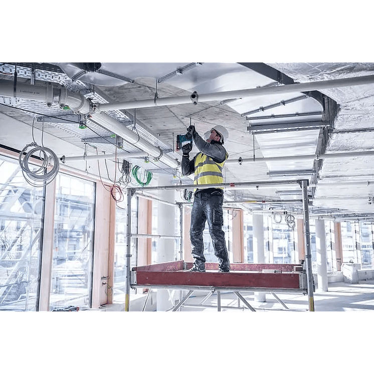 Conjunto a batería Atornillador GSR 18V-65 + Amoladora GWS 18V-8 (125) + Martillo perforador GBH 18V-22 + 2 Baterías 18V 4.0Ah BOSCH 3